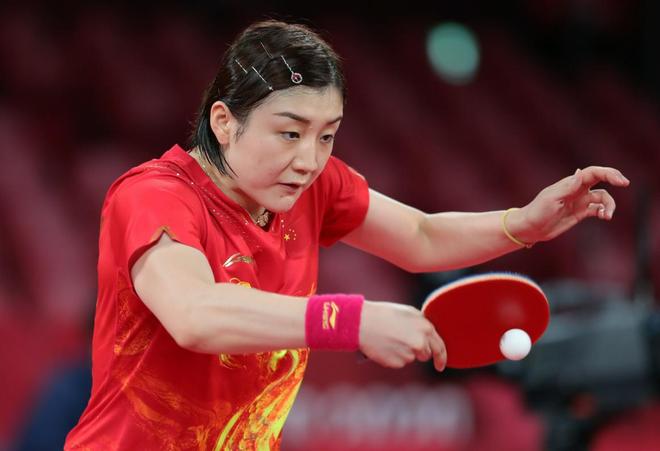 爱德华兹的 爱德华兹的