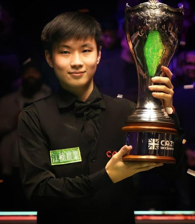 布9號球衣 布9號球衣