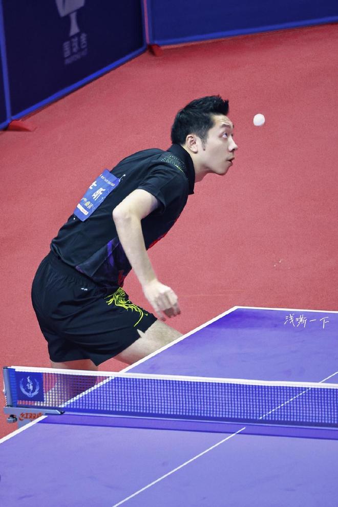 劳塔罗和他 劳塔罗和他