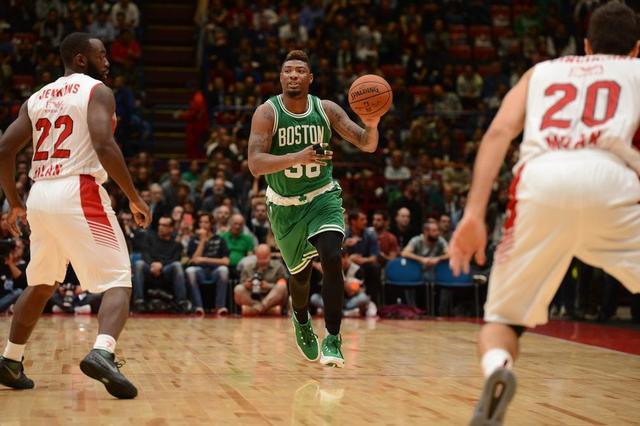 兩隊一上場 兩隊一上場