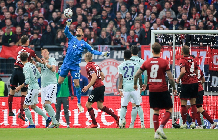 借助这样的 借助这样的