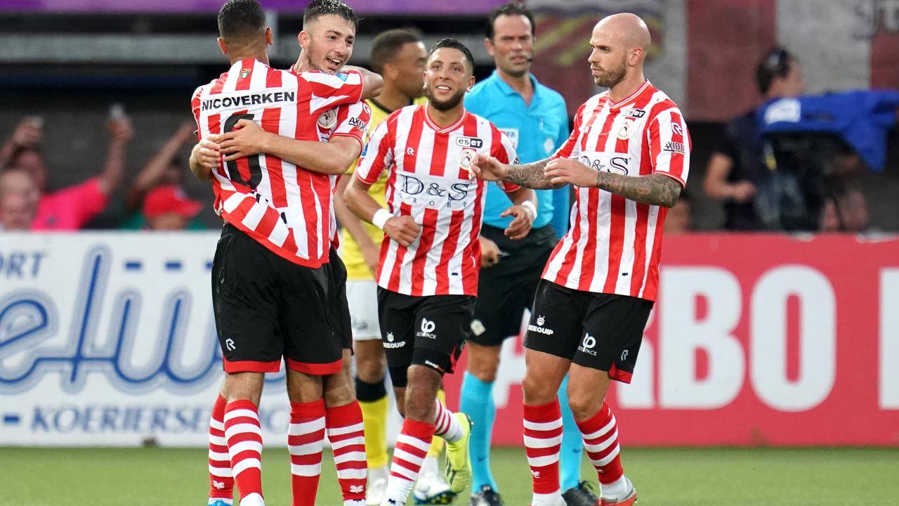 在球星与总 在球星与总